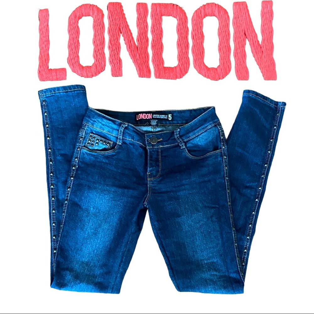 2/$25- London Jean Low Rise Skinny Fit with Studs Sz 5